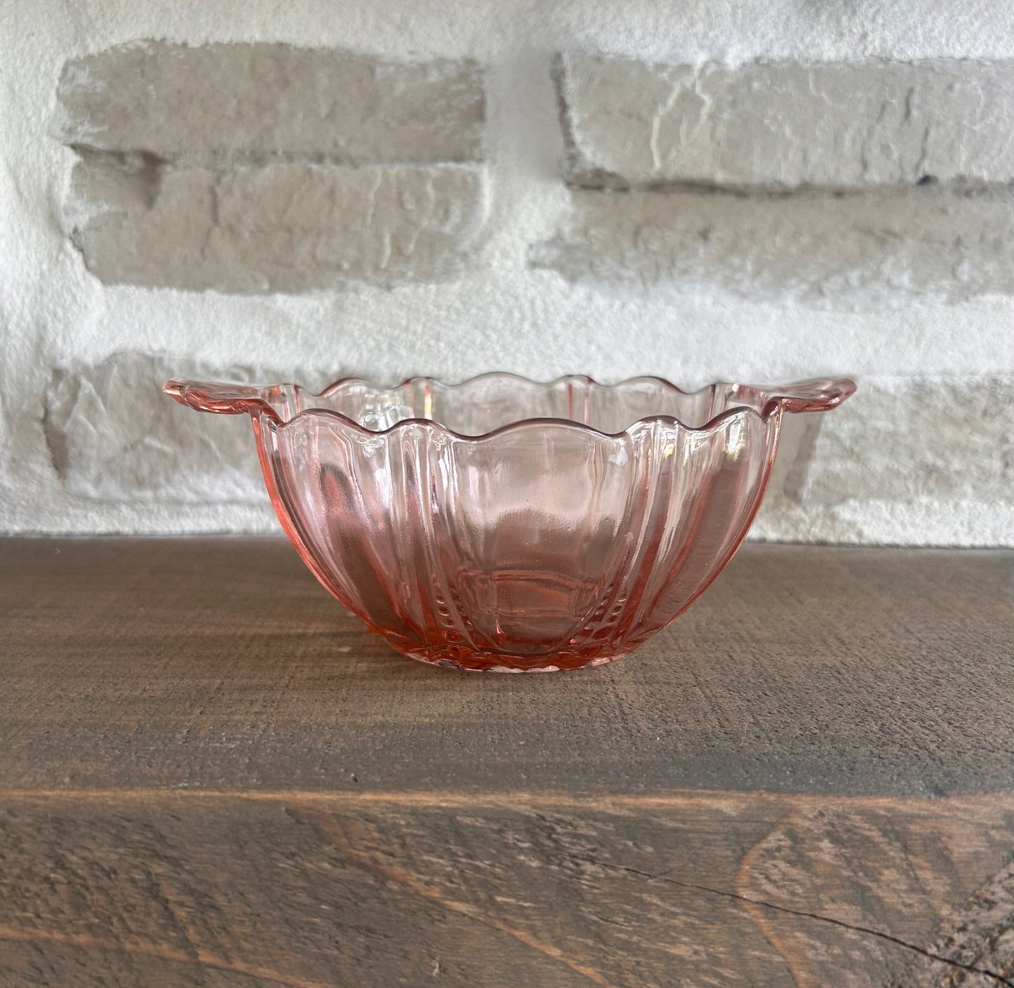 Bol vintage en verre rose | Style Depression Glass