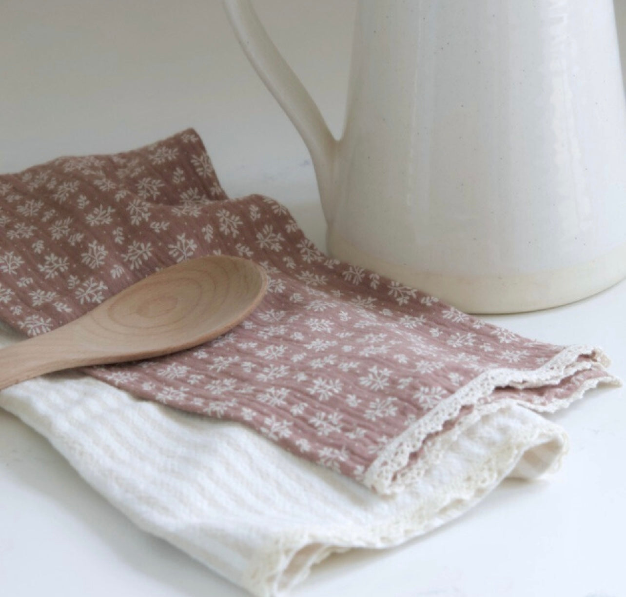 Linges à vaisselle en mousseline et coton